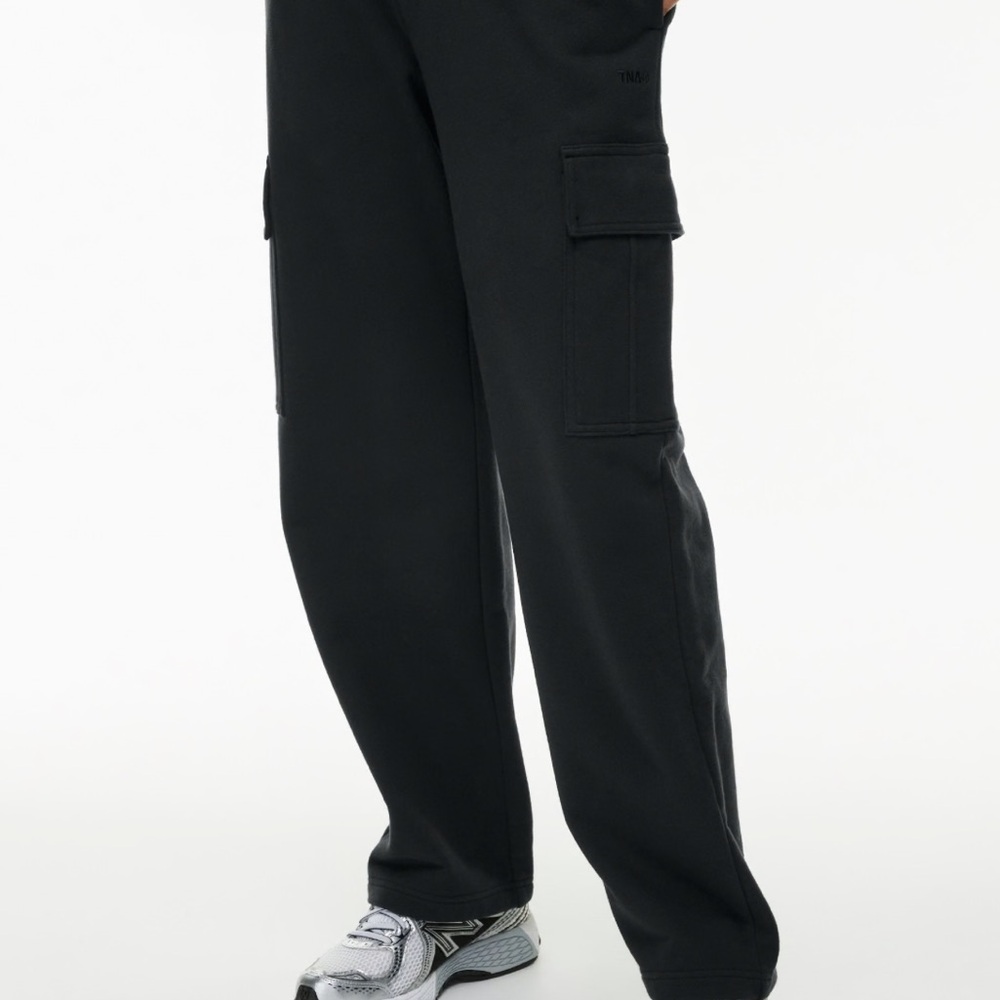 TNA Aritzia Cargo sweats